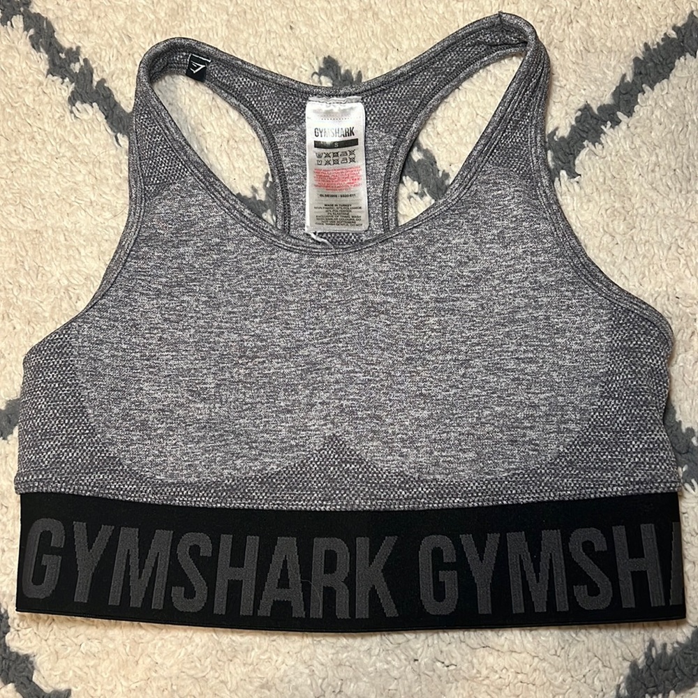 Gymshark sports bra size Small